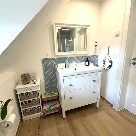 Dom wakacyjny Customflats - Tiefgarage - Frisch Renoviert Erfurt